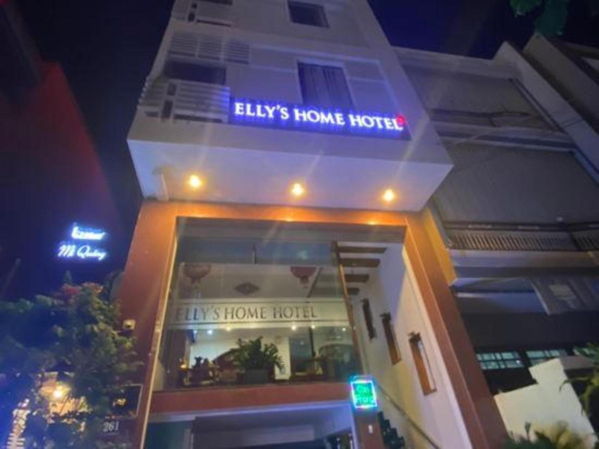 Oyo 1168 Elly's 2